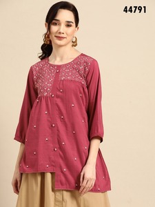 Nueva Kurta / Kurti Multicolor para Mujer en Rayón con Función de Secado Rápido y Bordado - Product Image 6