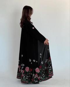 Abaya longue en satin de luxe sur mesure en gros, vêtements islamiques pour femmes, manches bouffantes, inspirée de Dubaï, mode modeste en soie turque - Product Image 3