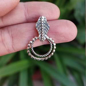 Pendientes de Plata de Ley 925 con Diseño de Hoja, Hechos a Mano, Estilo Boho, Doble Aro Colgante, Diseño Único Inspirado en la Naturaleza, Patrón Vegetal - Product Image 6