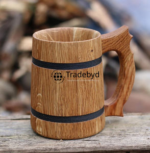 Large tasse en bois réutilisable fabriquée à partir de matériaux éthiques par Tradebyd - Product Image 1