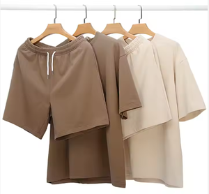 Ensemble deux pièces décontracté d'été pour homme, coupe ample, respirant, en tricot élasthanne/polyester, t-shirt uni et short - Product Image 1