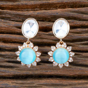 Pendiente clásico famoso de Kundan artificial con exportador de joyería de moda chapado en oro en la India - Product Image 1