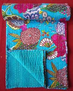 Venta al por mayor lote de Kantha Vintage para la venta nueva llegada manta Hippie indio hecho a mano algodón acolchado colcha para decoración del hogar - Product Image 2