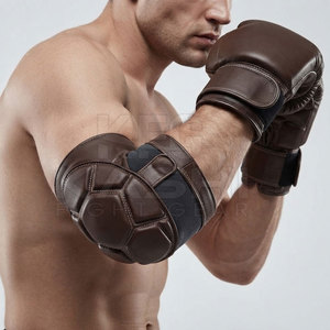 Genouillère Rembourrée Flexible au Meilleur Design pour la Boxe, les Arts Martiaux, le Kickboxing, l'Entraînement en Salle de Sport - Légère, Respirante, avec Fermeture à Crochet - Product Image 5