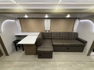 Nouvelle caravane de camping F-o-r-e-s-t R-i-v-e-r Wildwood 31KQBTS 2025 à vendre pour le camping et les voyages - Product Image 6