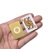 Prix bas en gros vente chaude cartes de jeu de poker taille personnalisable couleur Logo motif personnalisé Mini cartes à jouer en papier