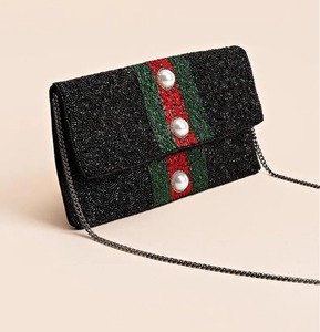 Sac à main brodé de perles noires et colorées Boho de luxe avec des accents de perles élégants pour femmes - Product Image 1