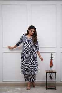 Stylish <b>Women</b> Ethnic Kurti Set Cotton Embroidered Full Set <b>for</b> Daily & Party Wear Wholesale Traditional Dress at Best Price - Product Image 2