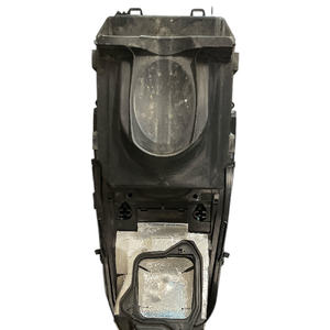 Yamaha Majesty 400 2004-2006 Original Debajo del Asiento, Usado, Material de Cuero y Plástico - Product Image 1