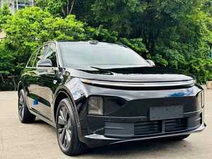 Coche Li Auto Usado 2025 con Actualización Inteligente - Neumáticos Eléctricos R18 Originales con Configuración Inteligente Avanzada, 5230mm de Longitud, Precio Rentable - Product Image 3