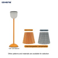 Abat-jour en fer remplaçable de bureau en ABS alimenté par batterie moderne Contrôle tactile RGB-W éclairage LED Dimmable Conception écologique simple