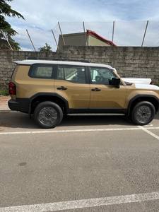 TOYOTA LAND CRUISER PRADO 2024 USADO, 2.4L TURBO GASOLINA VXR GRAND TOURING, 7 PLAZAS, TRANSMISIÓN AUTOMÁTICA - Product Image 3