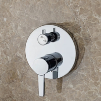 Ensemble de douche mural dissimulé au design moderne, corps en laiton, poignée en alliage de zinc poli, mitigeur de douche pour salle de bain et hôtel