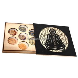 Pierre de chakra en cristal gravée sur mesure avec boîte Bouddha pour la guérison - Product Image 2