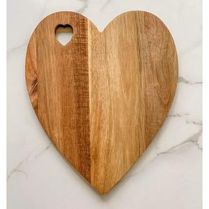 Tablas de cortar de madera de elegancia rústica Premium para chefs modernos para uso en cocina moderna - Product Image 1