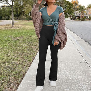 กางเกงโยคะเอวสูงทรงบานมีกระเป๋า ผ้าริบ ยืดได้ เหมาะสำหรับออกกำลังกาย ฟิตเนส ขายส่ง - Product Image 5