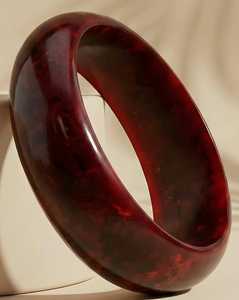 MN Exports <b>Red</b> Resin Bangle for Women Gift Islamic Elegant Round Design Smooth Polished Finish Fashion Jewelry Accessory - Product Image 3