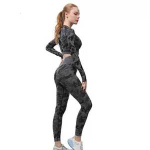 Nouvelle collection 2026 : Ensemble de leggings taille haute pour femme, tenue de yoga rayée ajustable, leggings de qualité supérieure, entièrement sublimés - Product Image 5