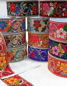 Bordado de encaje floral de lujo, venta al por mayor, adorno de encaje para ropa y proyectos de bricolaje, encaje de flores bordado personalizado tan decorativo - Product Image 3