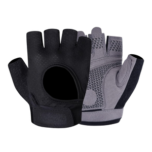 Gants de fitness imprimés noirs personnalisés pour femmes hommes demi-doigts Gants d'entraînement en cuir pour l'entraînement d'haltérophilie - Product Image 1