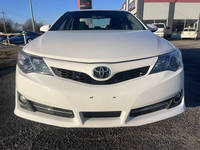 Voitures d'occasion sans accident en gros à vendre – Toyota Camry L 4 portes berline 2014, conduite à gauche, sièges en cuir, toit ouvrant, caméra de recul, LED