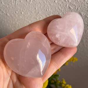 Haute qualité naturel Rose Quartz gonflé coeur coupe pierre précieuse pierre de cristal en vrac pour la décoration intérieure amour Attraction minéraux cadeau coeur - Product Image 3