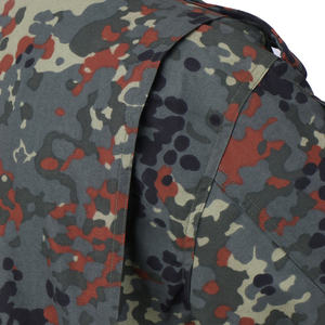 Uniforme de camuflaje personalizado al por mayor, uniforme de seguridad de poliéster y algodón con logotipo personalizado, uniforme de hombre con múltiples bolsillos, ropa de calle - Product Image 2