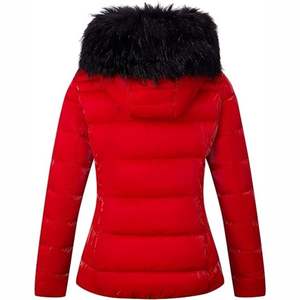 Chaqueta de Invierno Acolchada para Mujer, Estilo Moderno, Hecha a Medida, Color Sólido, Tejida, Transpirable, de Alta Calidad, Hecha en Pakistán - Product Image 3