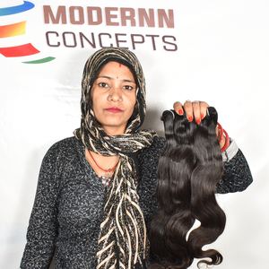 Extensions de cheveux humains de temple indien noir vierge brut non transformé vente en gros de paquets Bodywave naturels cheveux humains alignés sur les cuticules - Product Image 3