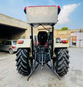 2023 Swaraj 969 4x4 Tractor de ruedas usado con motor Swaraj 4WD Caja de cambios y componentes de núcleo de engranaje - Product Image 3