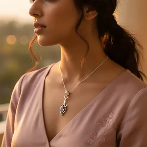 Colgante de Amatista en Oro Rosa Hecho a Mano para Joyería de Piedras Preciosas para Mujer - Product Image 2