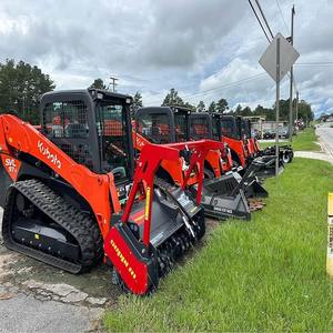 Chargeuse sur chenilles Kubota SVL légère d'occasion en excellent état avec godet et roulement de moteur principal - Product Image 2