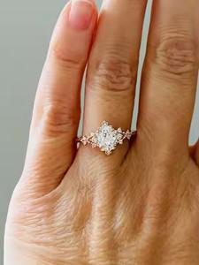 แหวนเพชรรูปไข่สำหรับปลูกในห้องปฏิบัติการทรงรีแหวนทอง14K ที่ไม่เหมือนใครสำหรับเจ้าสาวที่โรแมนติกแหวนหมั้นแบบแฟนตาซีแปลกๆเครื่องประดับทองคุณภาพดี - Product Image 3