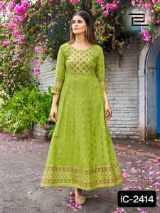 Kurtis en rayonne ethnique indienne avec belle broderie et grande taille disponible pour les femmes Ensemble Kurtis en rayonne à bas prix - Product Image 2