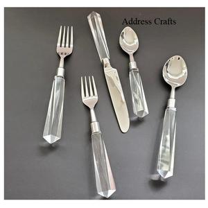 Juego de Cubiertos Chapados en Oro a Precio Accesible con Mango Acrílico, Juego de Cuchillos, Tenedores y Cucharas para Postre, Decoración de Mesa para Bodas y Eventos - Product Image 4