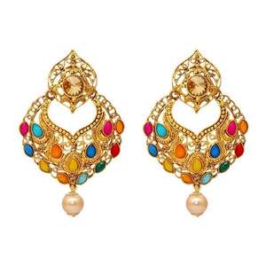 Kriaa 1309802 chapado en oro piedra austriaca Kundan Navrang pendientes colgantes diseño de aro fino para mujer - Product Image 1