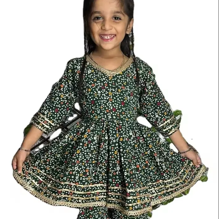 Koleksi terbaru perempuan Pakistan cantik dan lucu atasan Kurta bunga indah Kurta dengan shrara