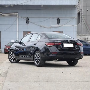 122ps 1.6L N-issan Sylphy 2024สบายสำหรับครอบครัวรถเก๋งเบนซิน