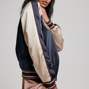 2025 chaquetas de béisbol de satén de diseño caliente para mujer de alta calidad Color sólido hombros caídos cuello alto para invierno - Product Image 4