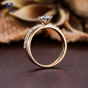 Bague en or jaune avec diamant taillé rond 0.78 TDW par Lab-Stone / Shine avec une couleur de diamants/EF-VS - Product Image 5