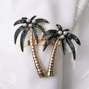 Anillos para Servilletas Elegantes con Diseño Sofisticado para una Presentación Decorativa de Mesa - Product Image 1