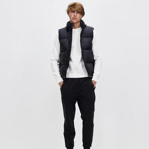 Gilet d'hiver en duvet avec poche zippée logo personnalisé veste bouffante sans manches gilet OEM haute qualité homme décontracté tissé - Product Image 3