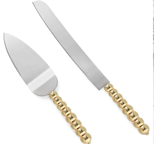 Les ensembles de cuisson de gâteaux en métal parfaitement conçus présentent des finitions élégantes et des mesures précises pour la cuisson professionnelle. - Product Image 4