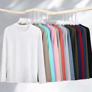 Camiseta Formal de Manga Corta con Cuello Redondo para Hombre BlanqWear, Ajuste Holgado, 100% Algodón Premium de 200g, Antibacteriana y de Secado Rápido - Product Image 4