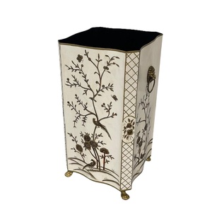 Hot Bán Thiết Kế Hiện Đại Nhà Kim Loại Ngoài Trời Waster Bin Handmade Sơn Kim Loại Sắt Bụi Bin Thùng Rác Có Thể Thùng Rác - Product Image 1
