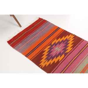 Alfombra turca vintage de 2x9.1 pies (60x277 cm), alfombra roja con lunares - Product Image 1