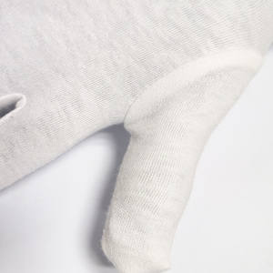 Prix de gros Gants d'inspecteur confortables en PVC noir coton fourchette à pois interlock durable pour un usage quotidien adhérence améliorée - Product Image 2