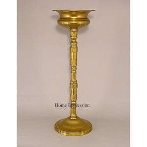 Calidad y diseño exclusivos de aluminio fundido Diseñador de arte creativo moderno Aspecto elegante Color plateado Jarrones de trompeta pulidos brillantes - Product Image 5