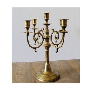 Candelabro de Metal Estilo Antiguo, Portavelas Decorativo para Centro de Mesa de Comedor y Decoración de Eventos - Product Image 1