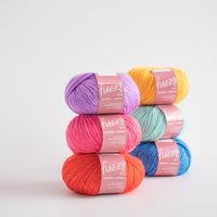 Fil à tricoter doux (50g) 50% Coton 50% Acrylique Teint Filé à l'anneau S-twist Fabriqué en Corée du Sud Léger et Confortable